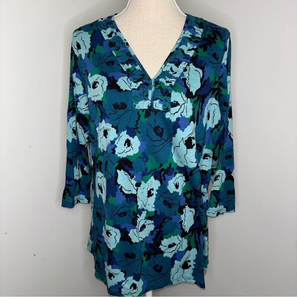 Talbots blue & green abstract floral 3/4 sleeve V neck knit blouse size X